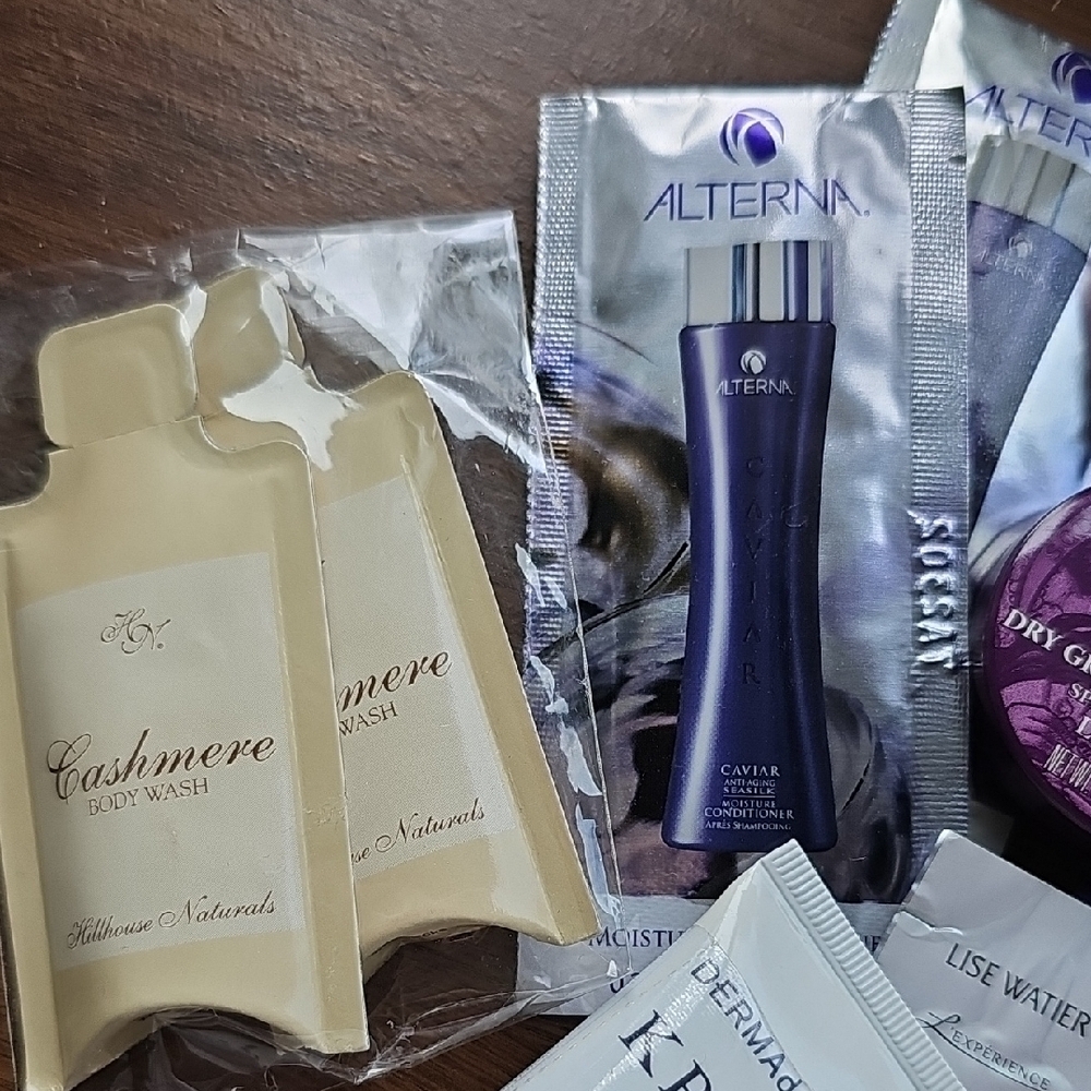 New Self Care Travel Set Thymes Altera Philosphy Lip Balm Sephora Samples Body - Picture 2 of 12